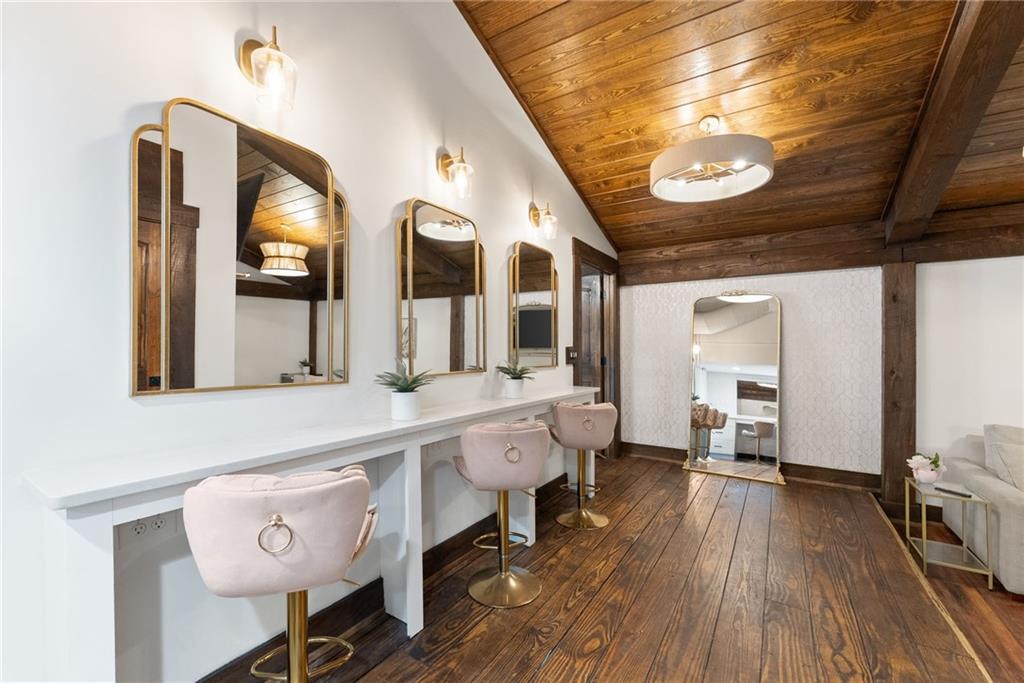 3263 Tanners Mill Road