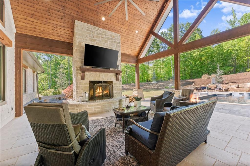 3263 Tanners Mill Road