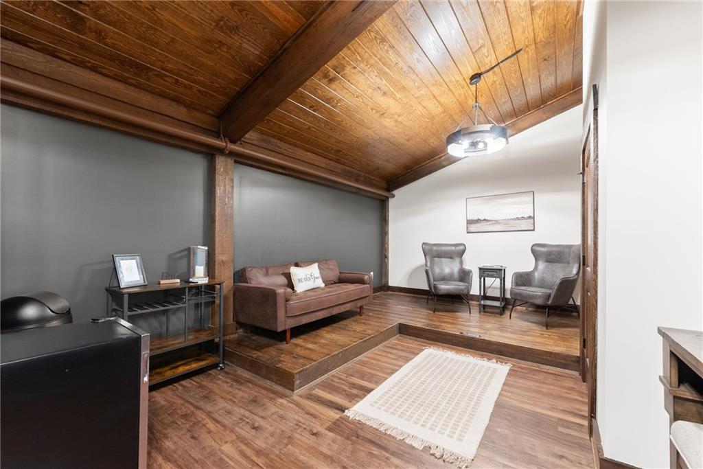 3263 Tanners Mill Road