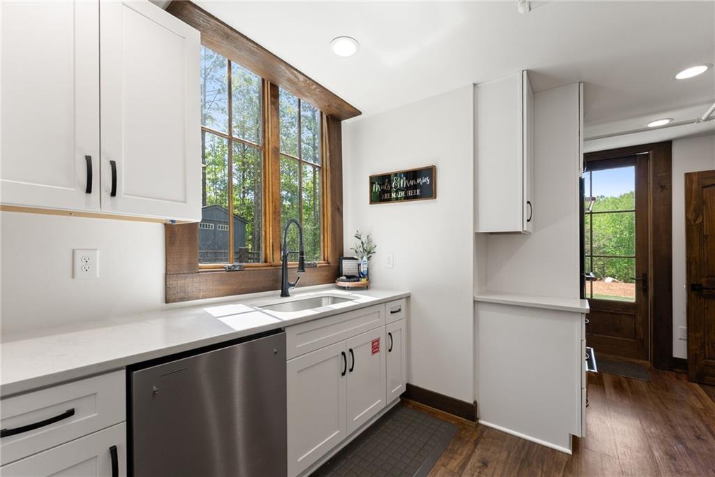 3263 Tanners Mill Road