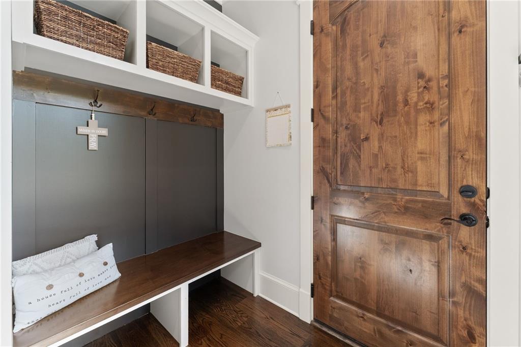 3263 Tanners Mill Road