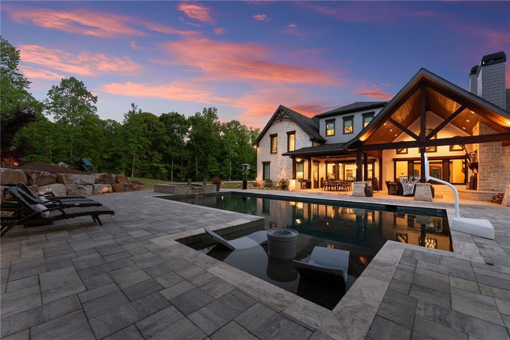 3263 Tanners Mill Road