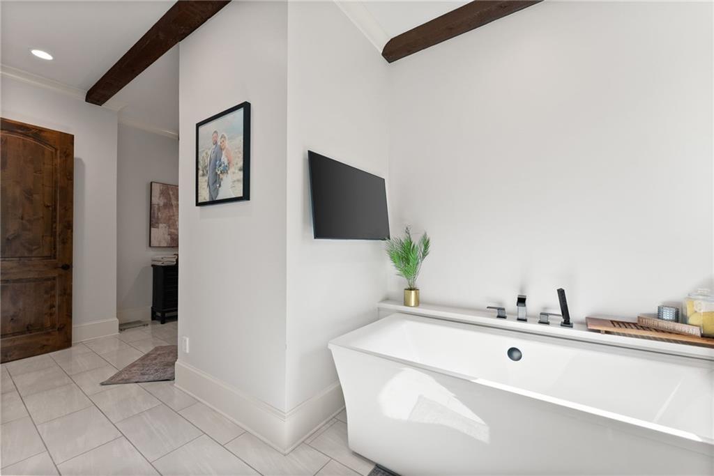 3263 Tanners Mill Road