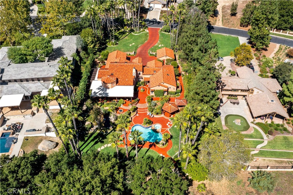 38136 Silver Fox Court