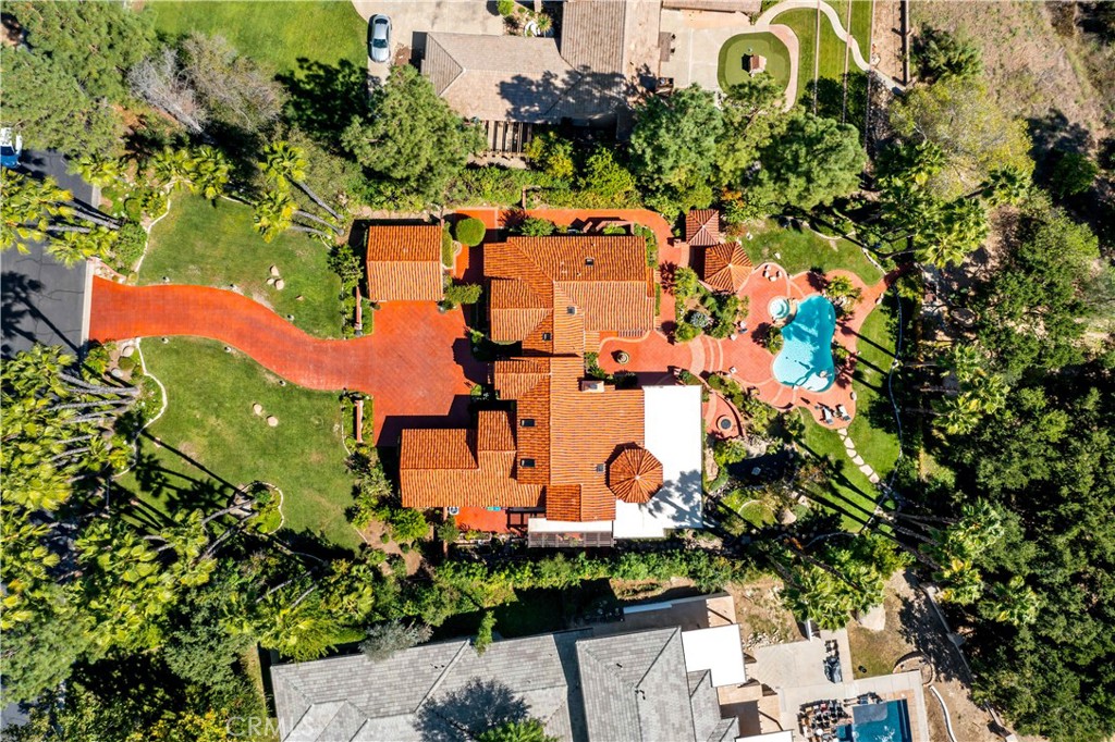 38136 Silver Fox Court