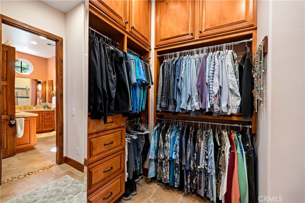 38136 Silver Fox Court