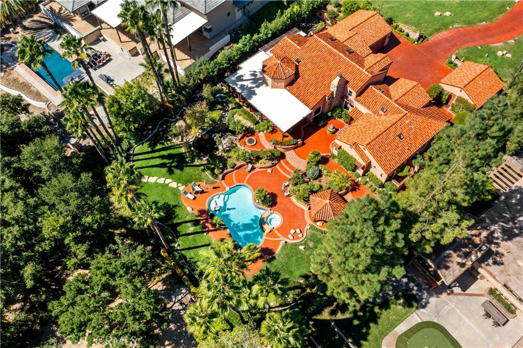 38136 Silver Fox Court