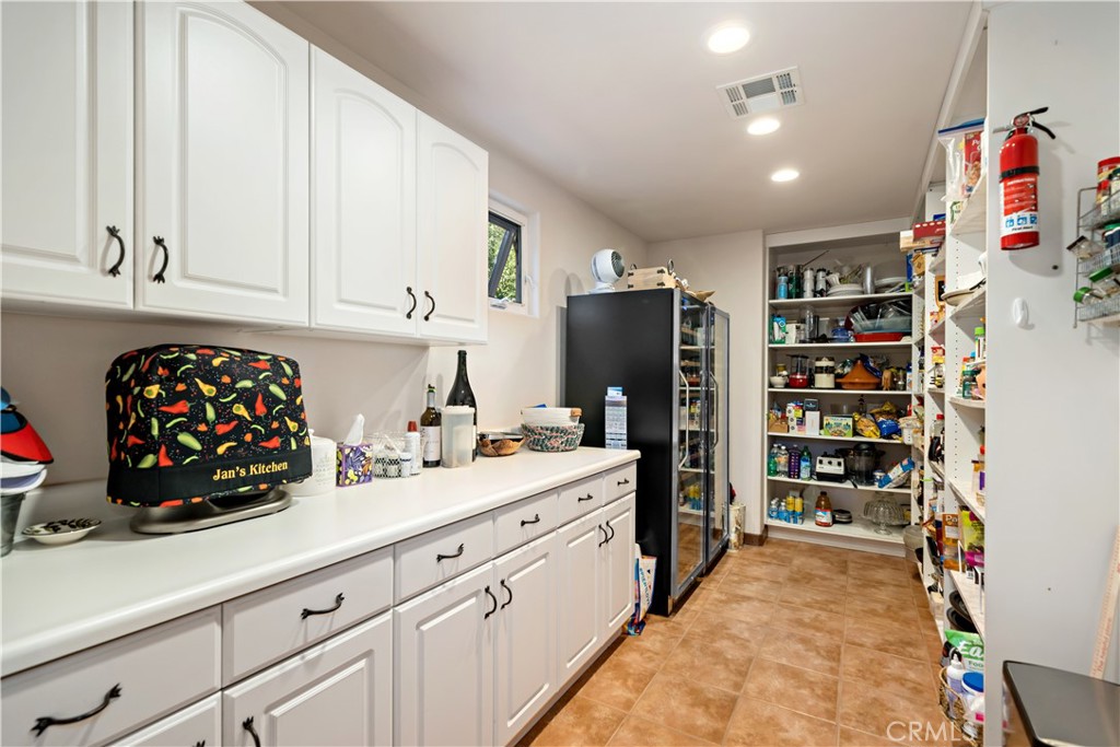 38136 Silver Fox Court