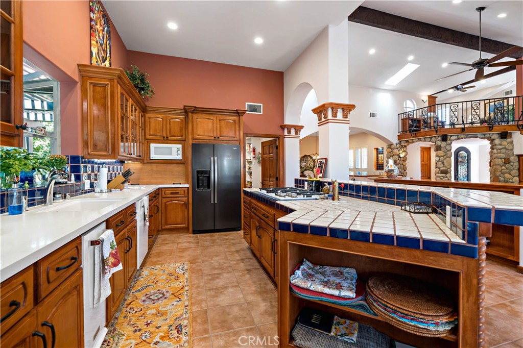 38136 Silver Fox Court