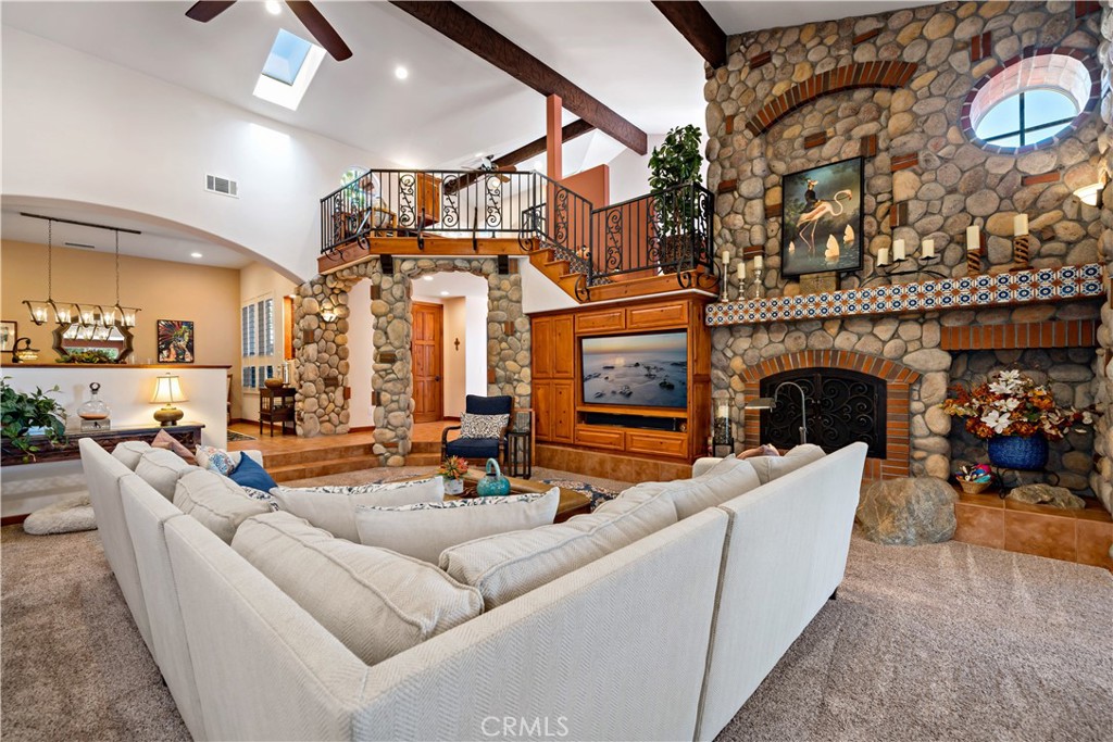 38136 Silver Fox Court