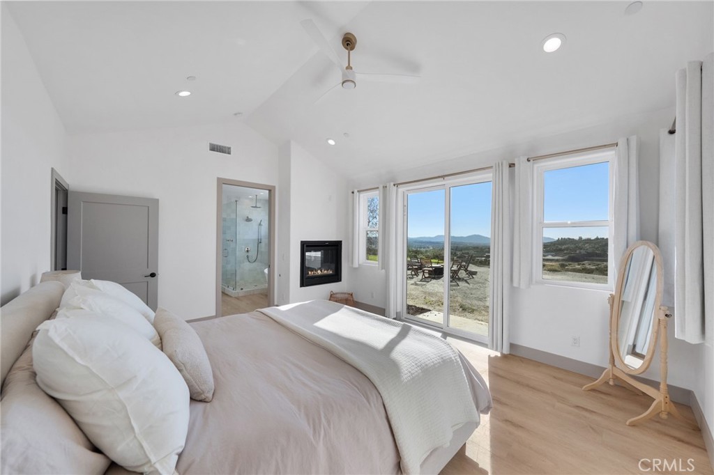 41950 Calle La Escondida