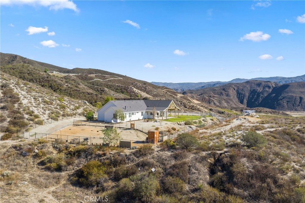 41950 Calle La Escondida