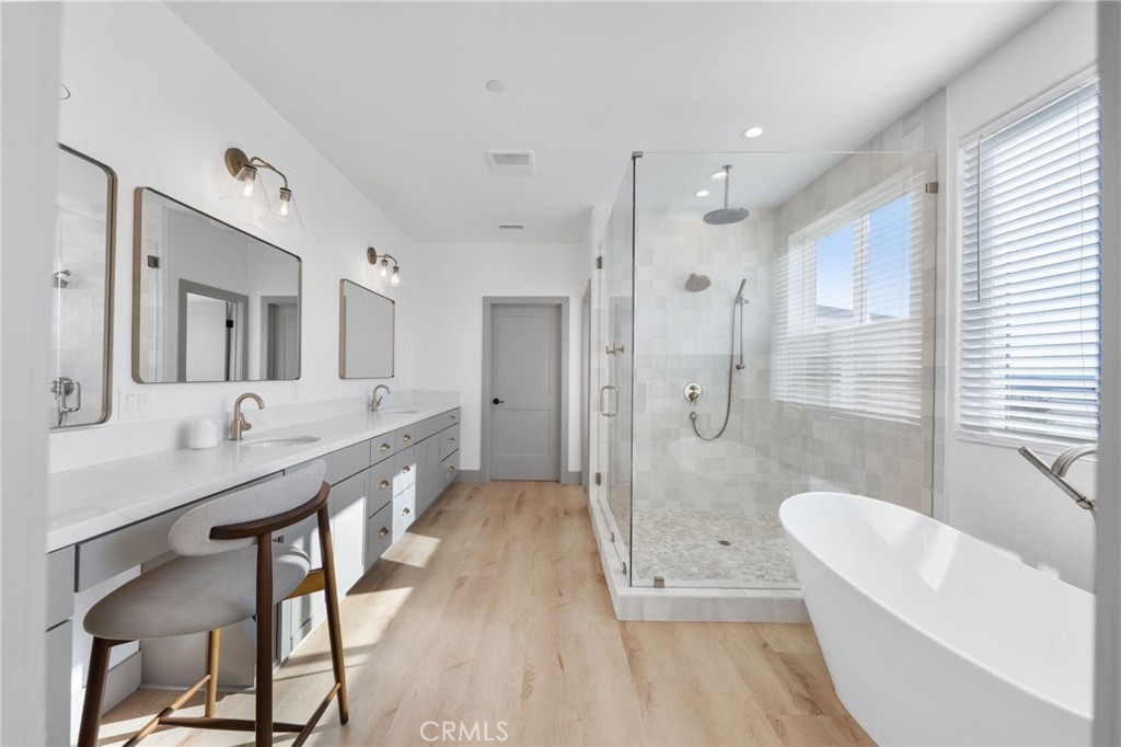 41950 Calle La Escondida