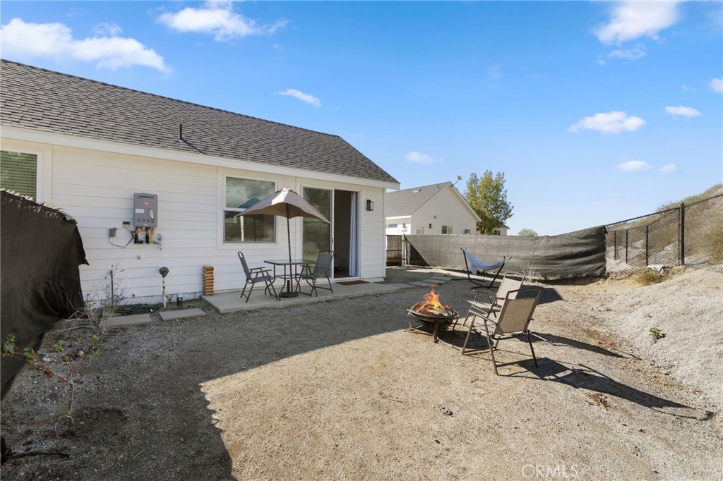 41950 Calle La Escondida