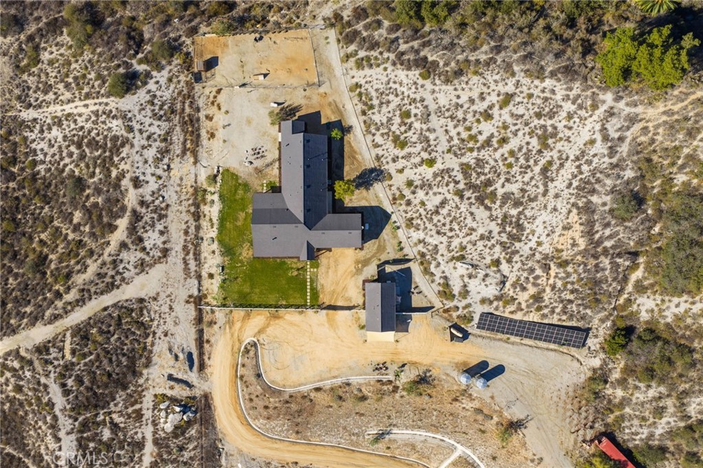 41950 Calle La Escondida