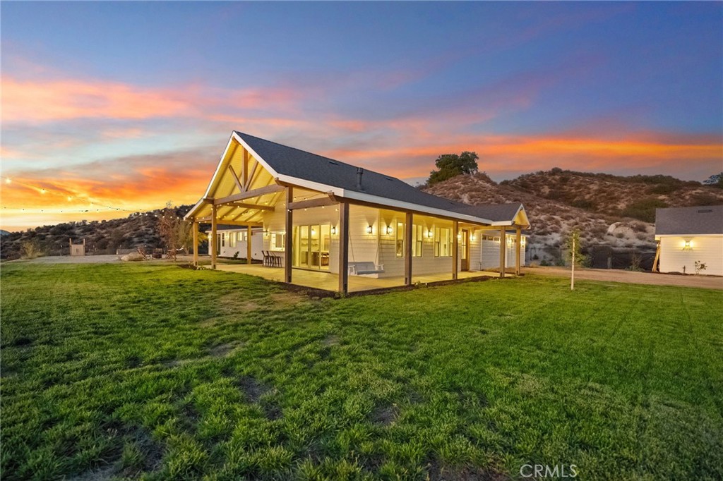 41950 Calle La Escondida