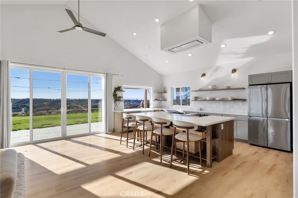 41950 Calle La Escondida