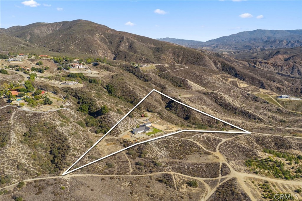 41950 Calle La Escondida