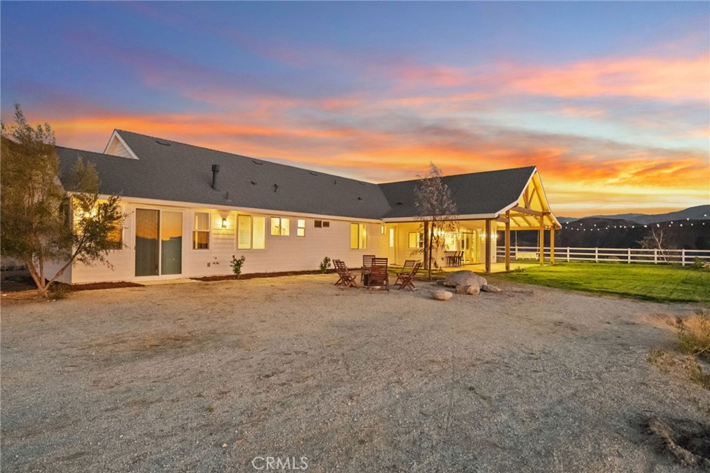 41950 Calle La Escondida