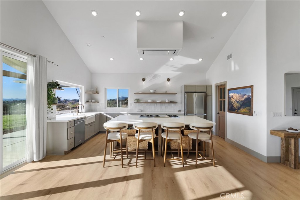 41950 Calle La Escondida