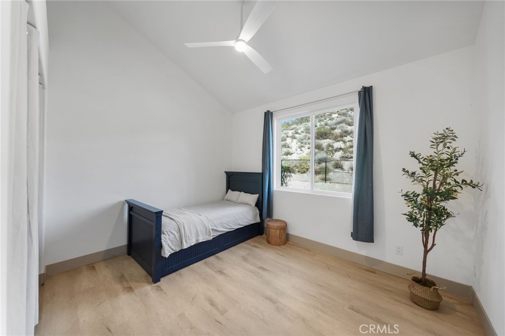 41950 Calle La Escondida