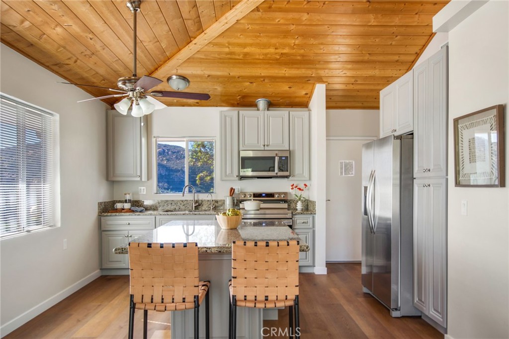 9874 Chocolate Summit