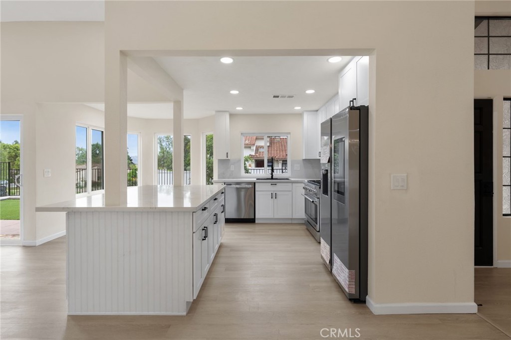 1723 Larkhaven Glen