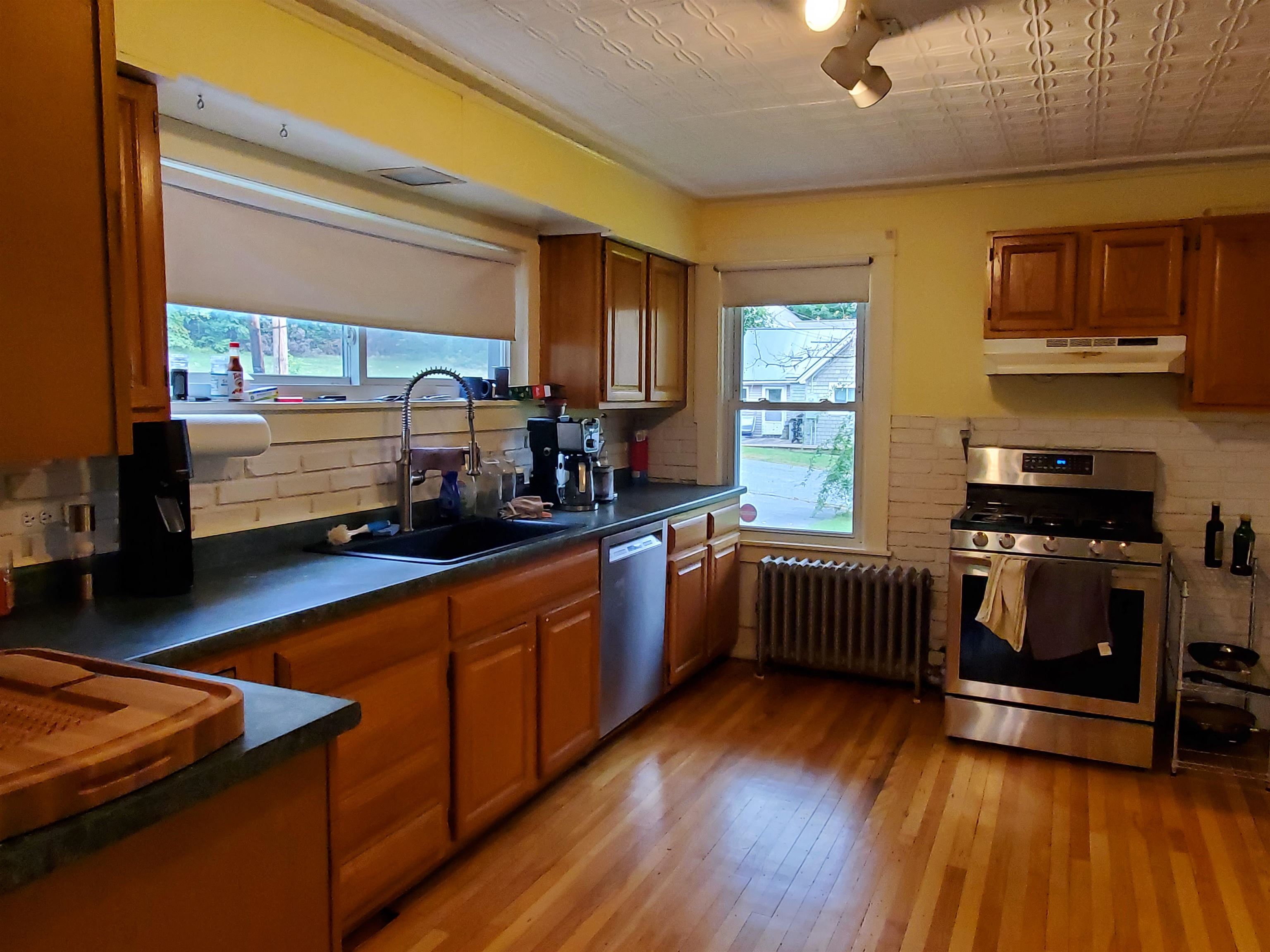 245 Bank Street Extension