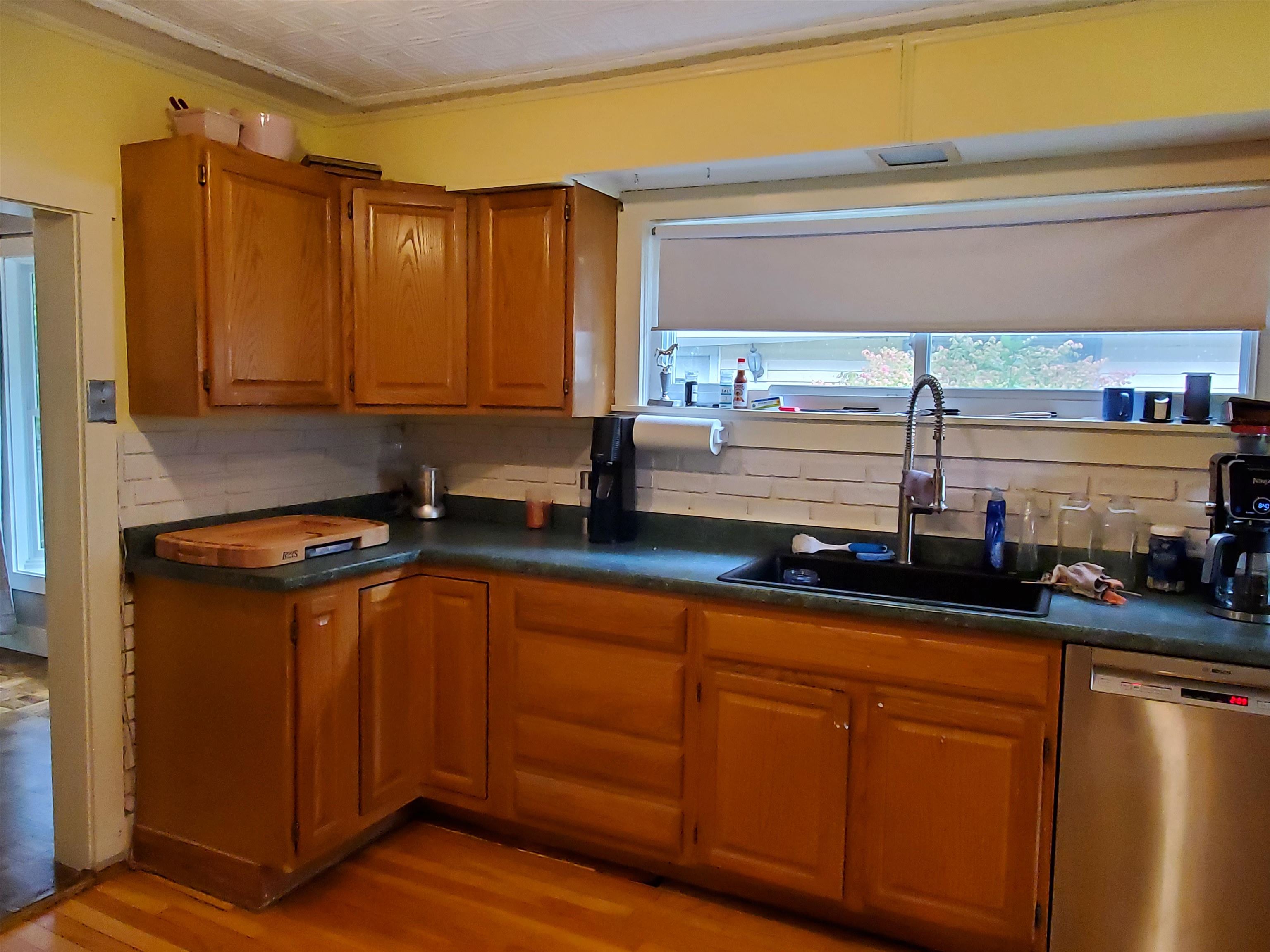 245 Bank Street Extension