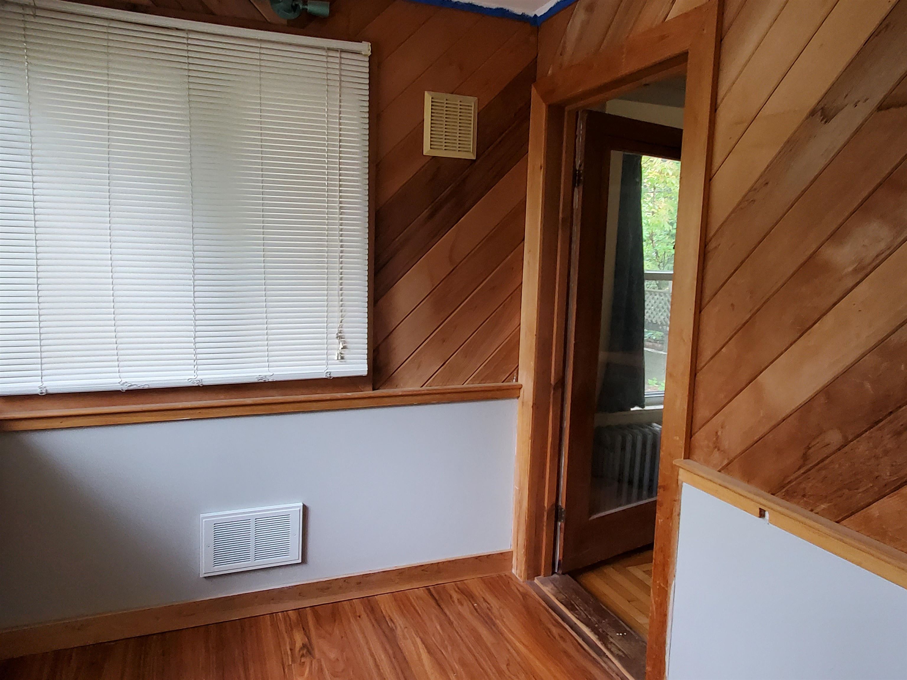 245 Bank Street Extension