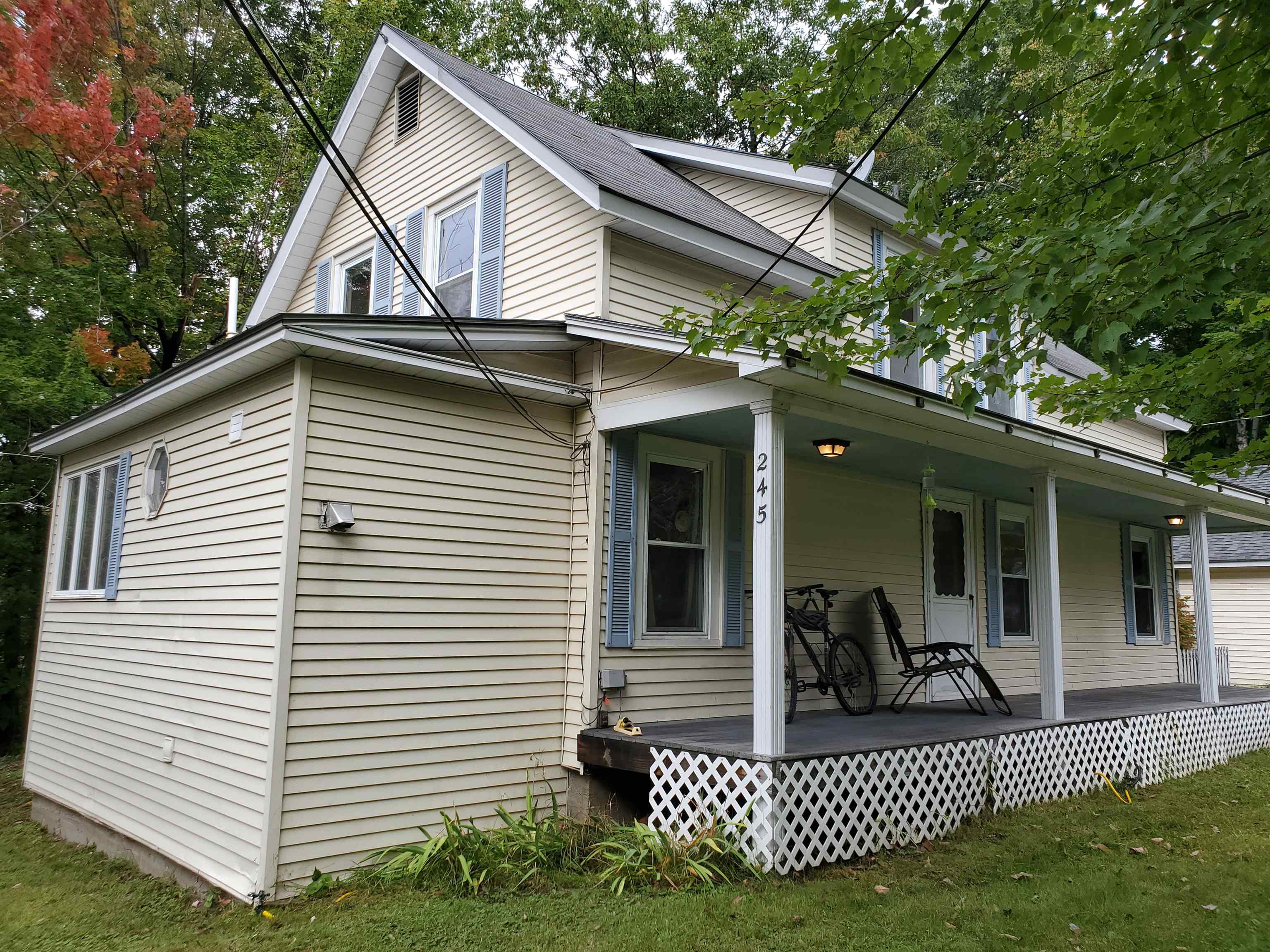 245 Bank Street Extension