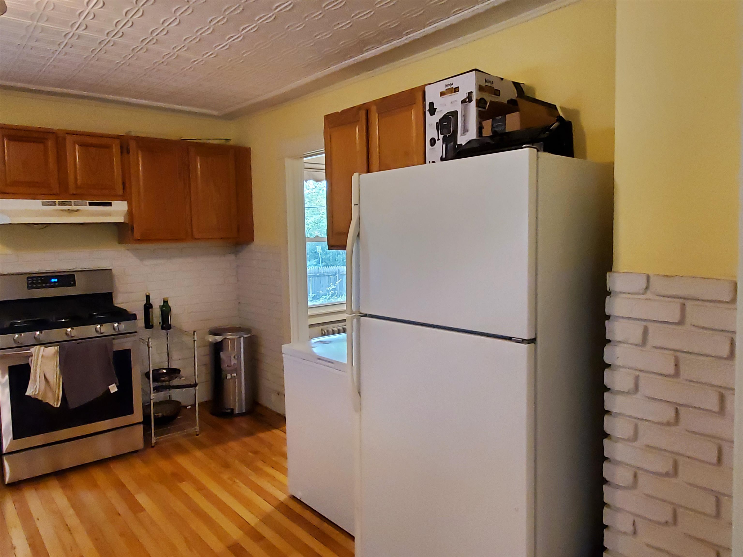 245 Bank Street Extension