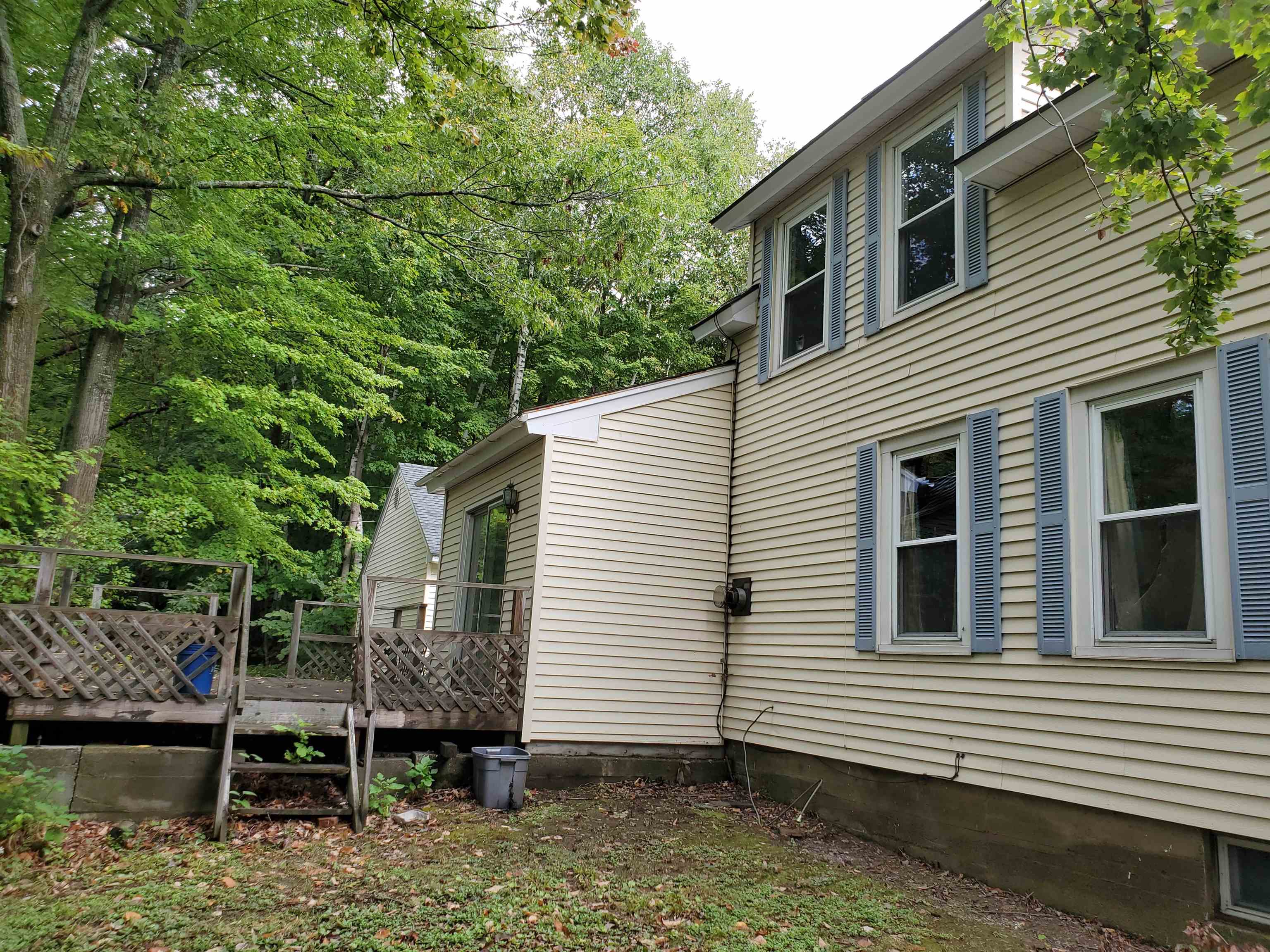 245 Bank Street Extension