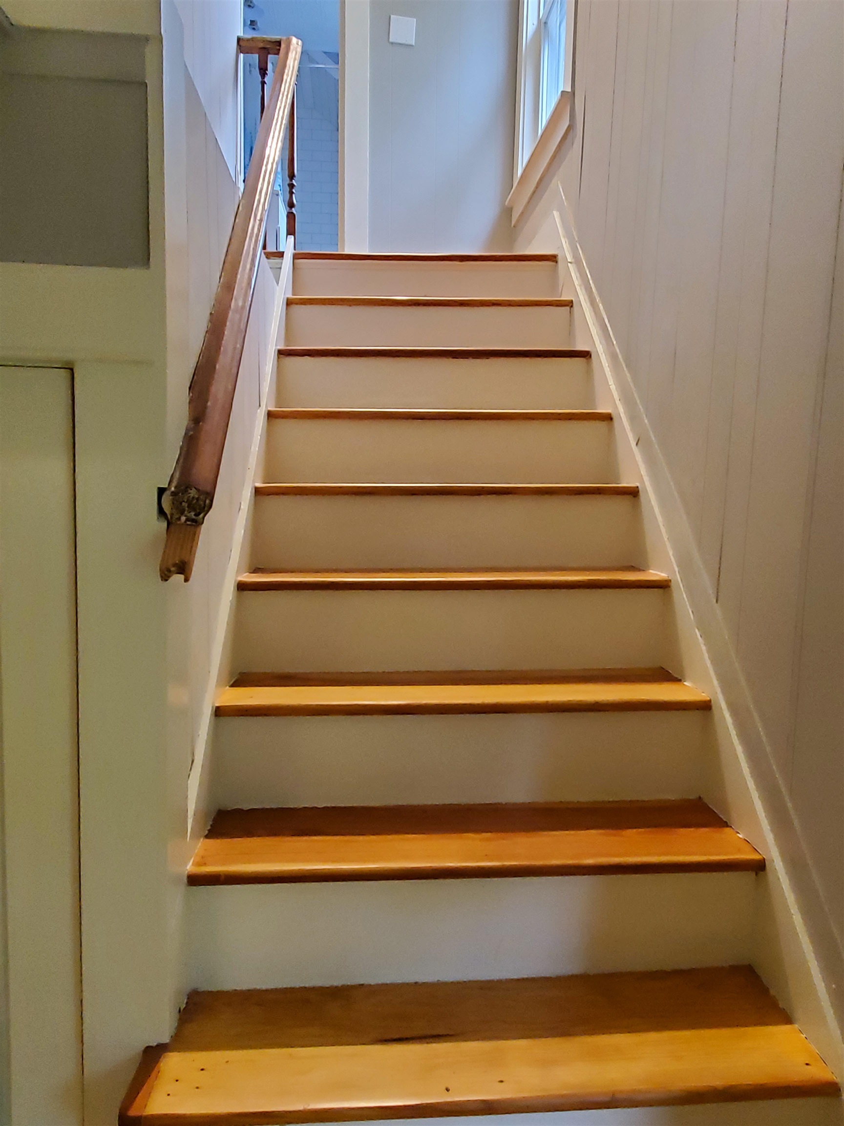 245 Bank Street Extension