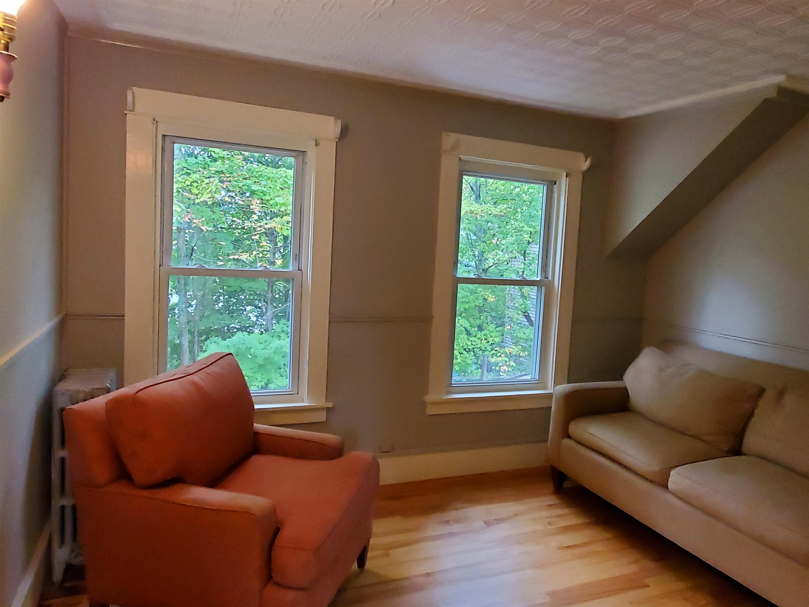 245 Bank Street Extension