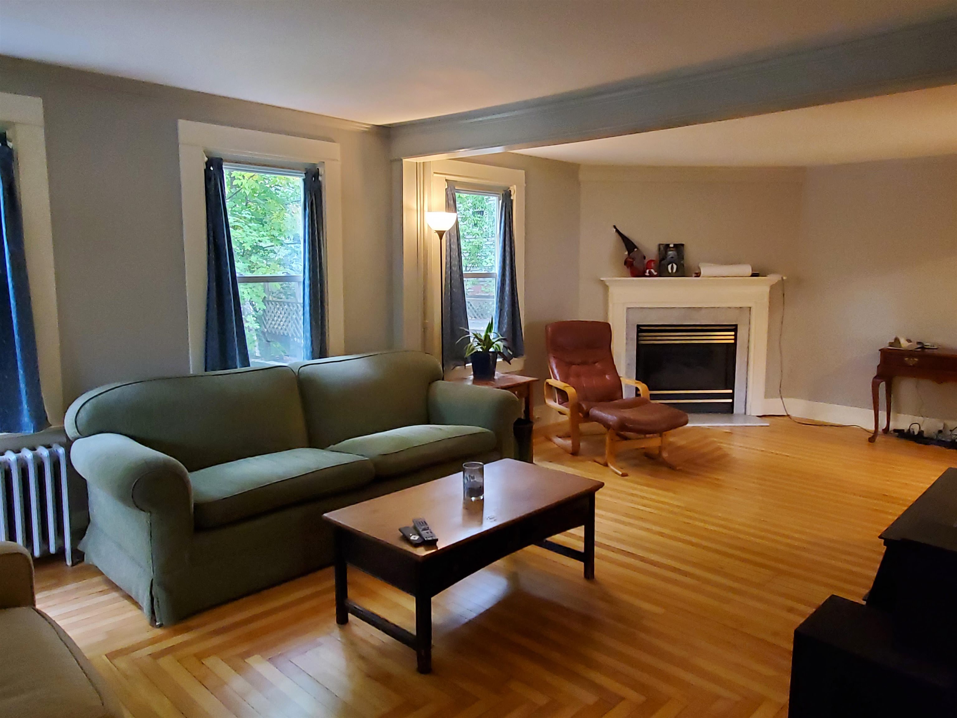 245 Bank Street Extension