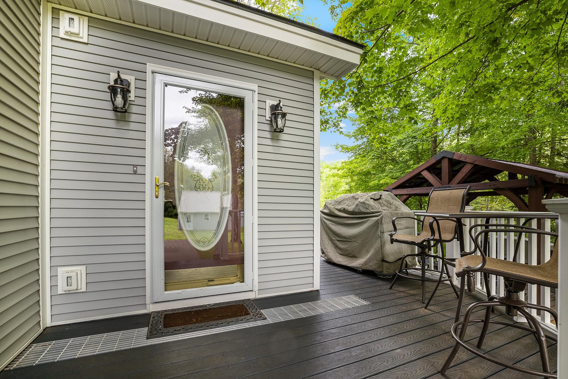 10 Pete Daniels Road