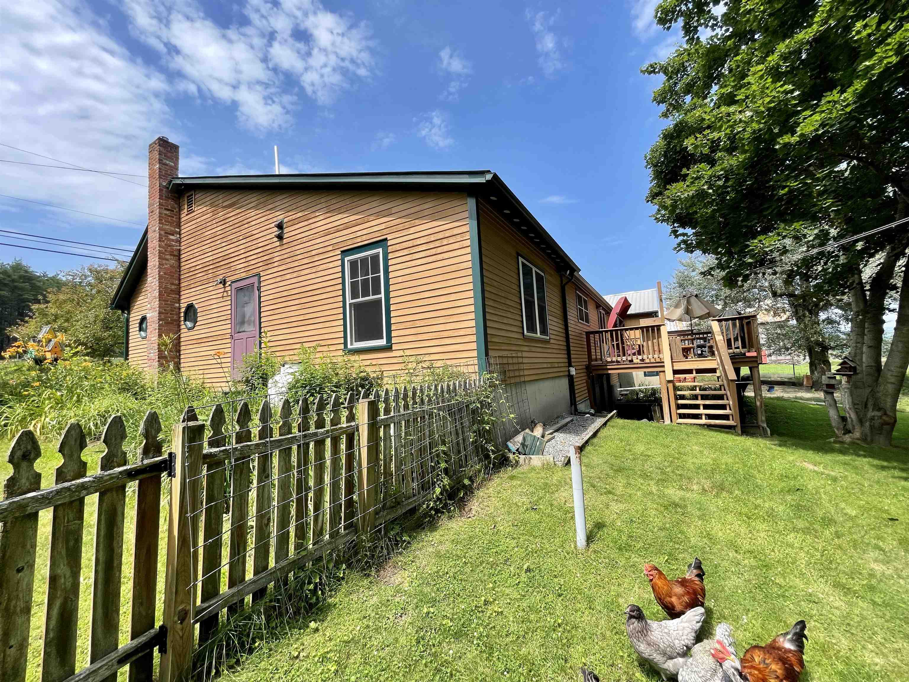 5887 VT Route 5 South