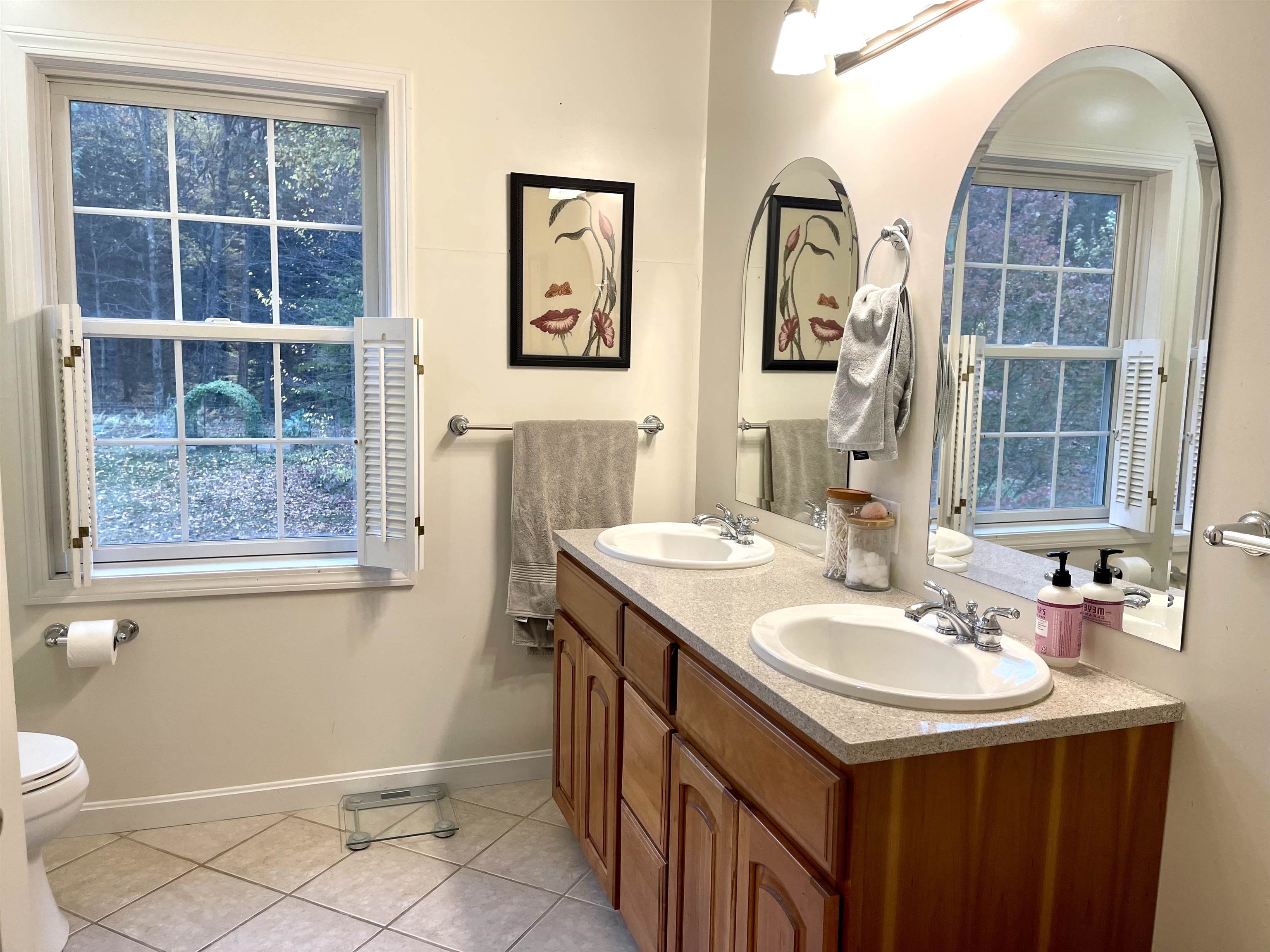 252 Davidson Hill Road