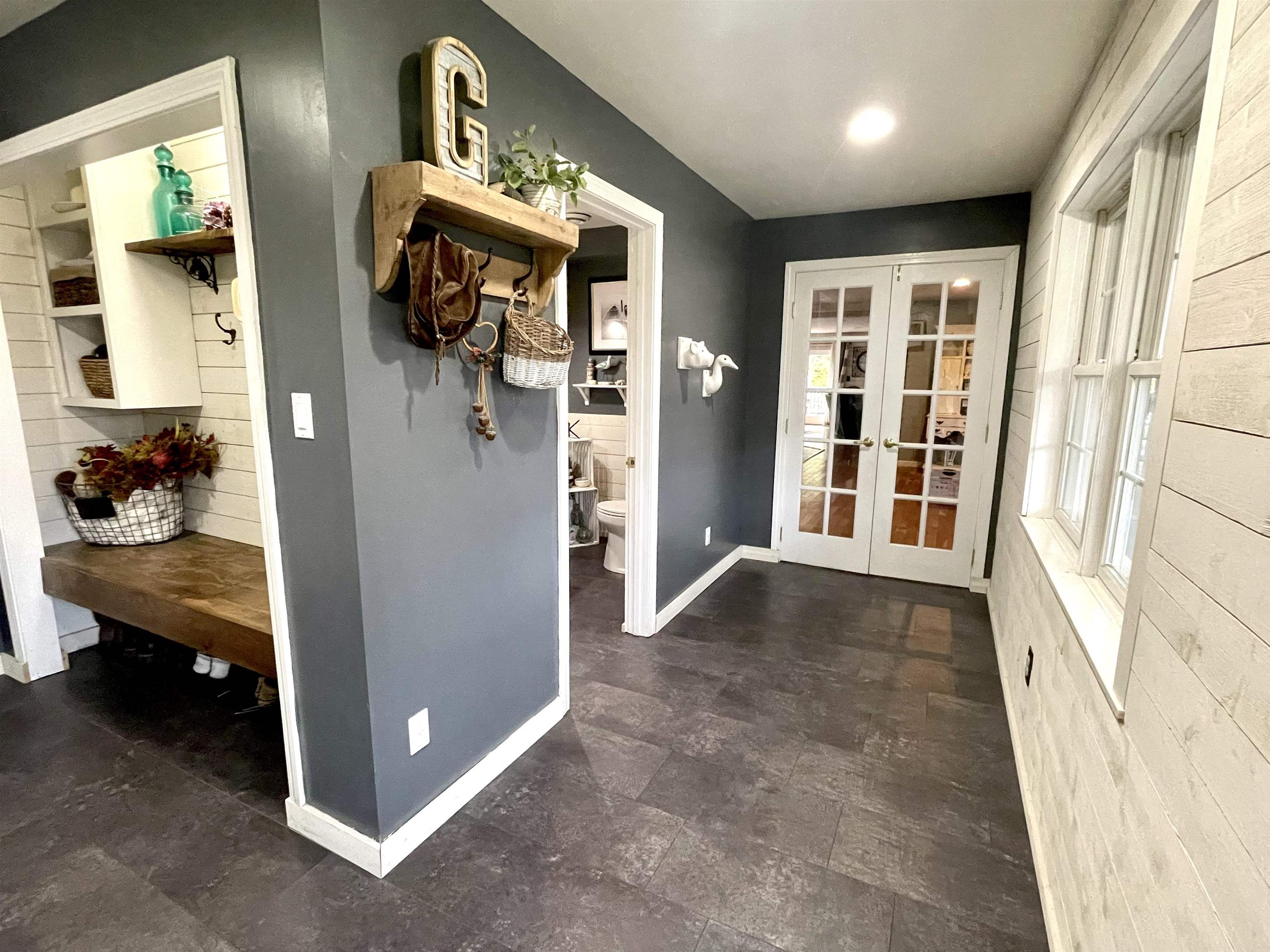 252 Davidson Hill Road