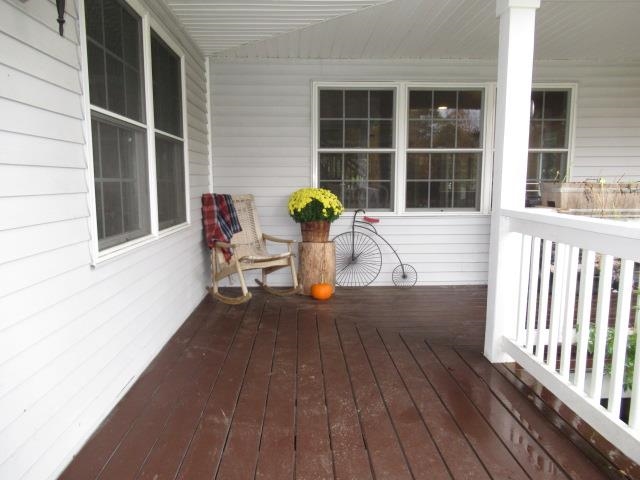 252 Davidson Hill Road