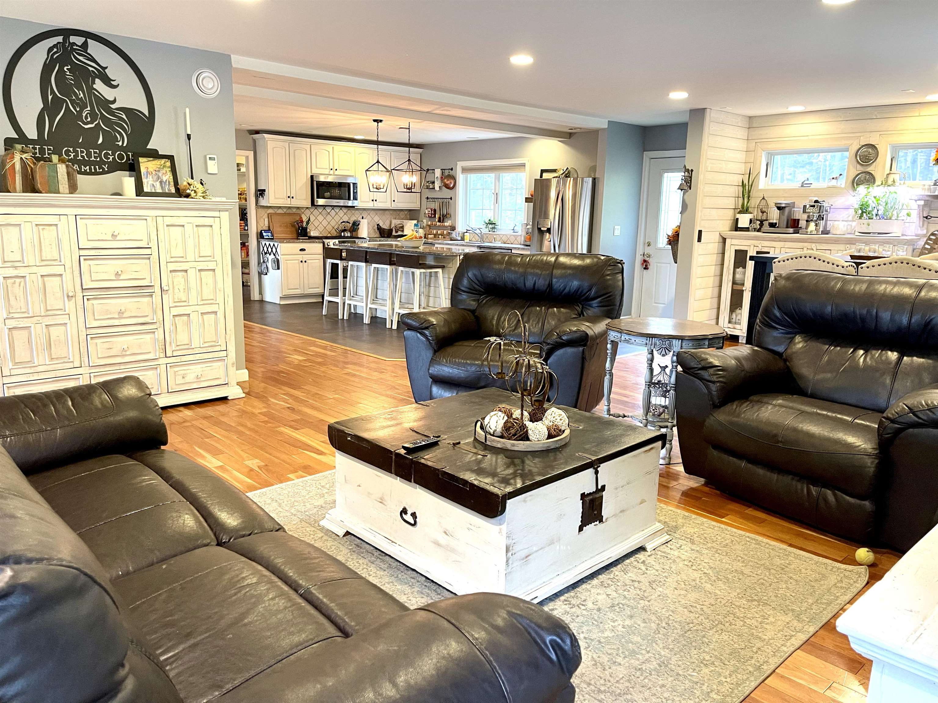 252 Davidson Hill Road