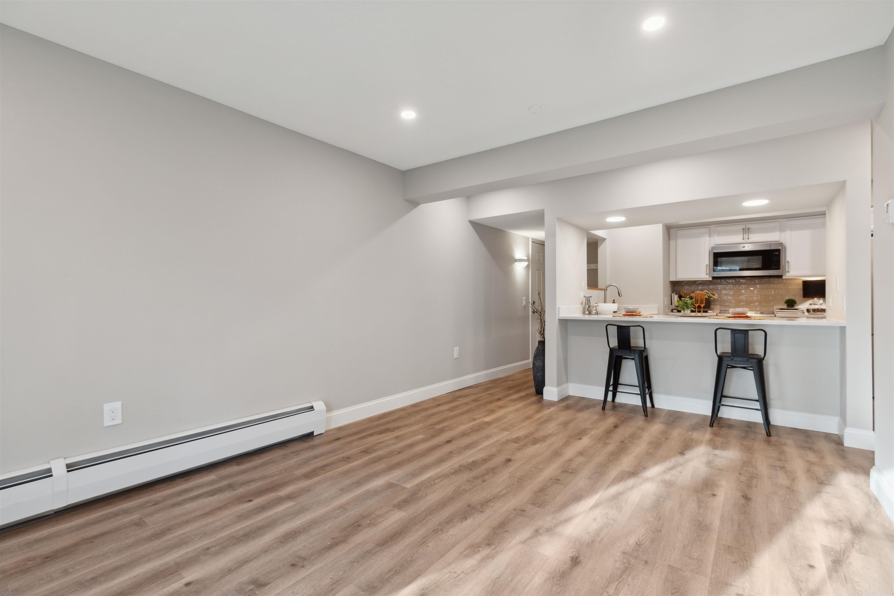 30 Wolf Road Unit: 602