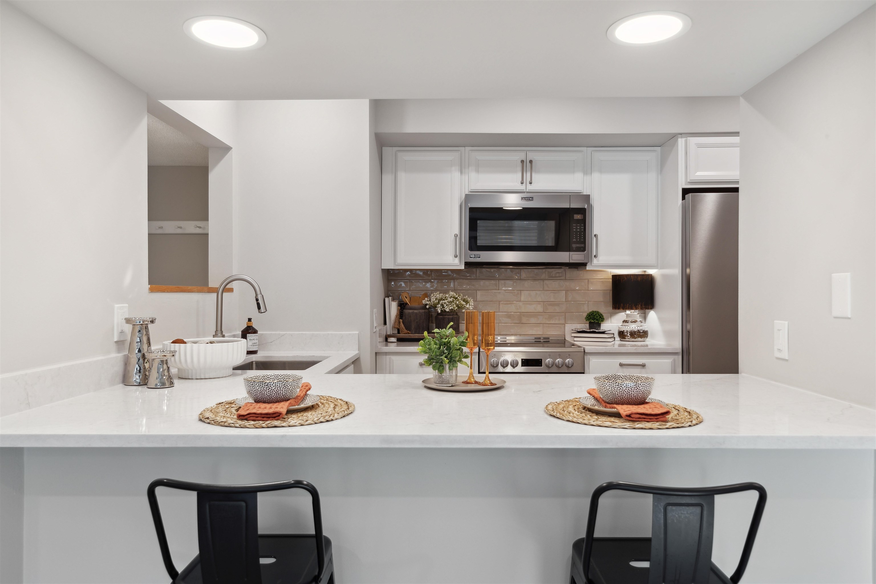 30 Wolf Road Unit: 602