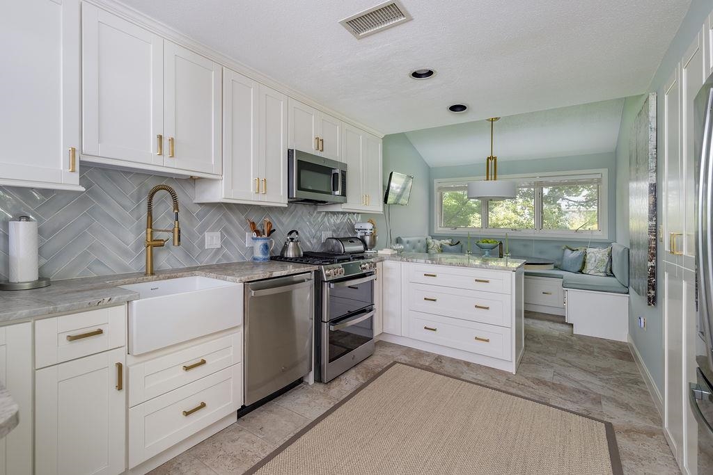 29 The Seasons Road Unit: 29