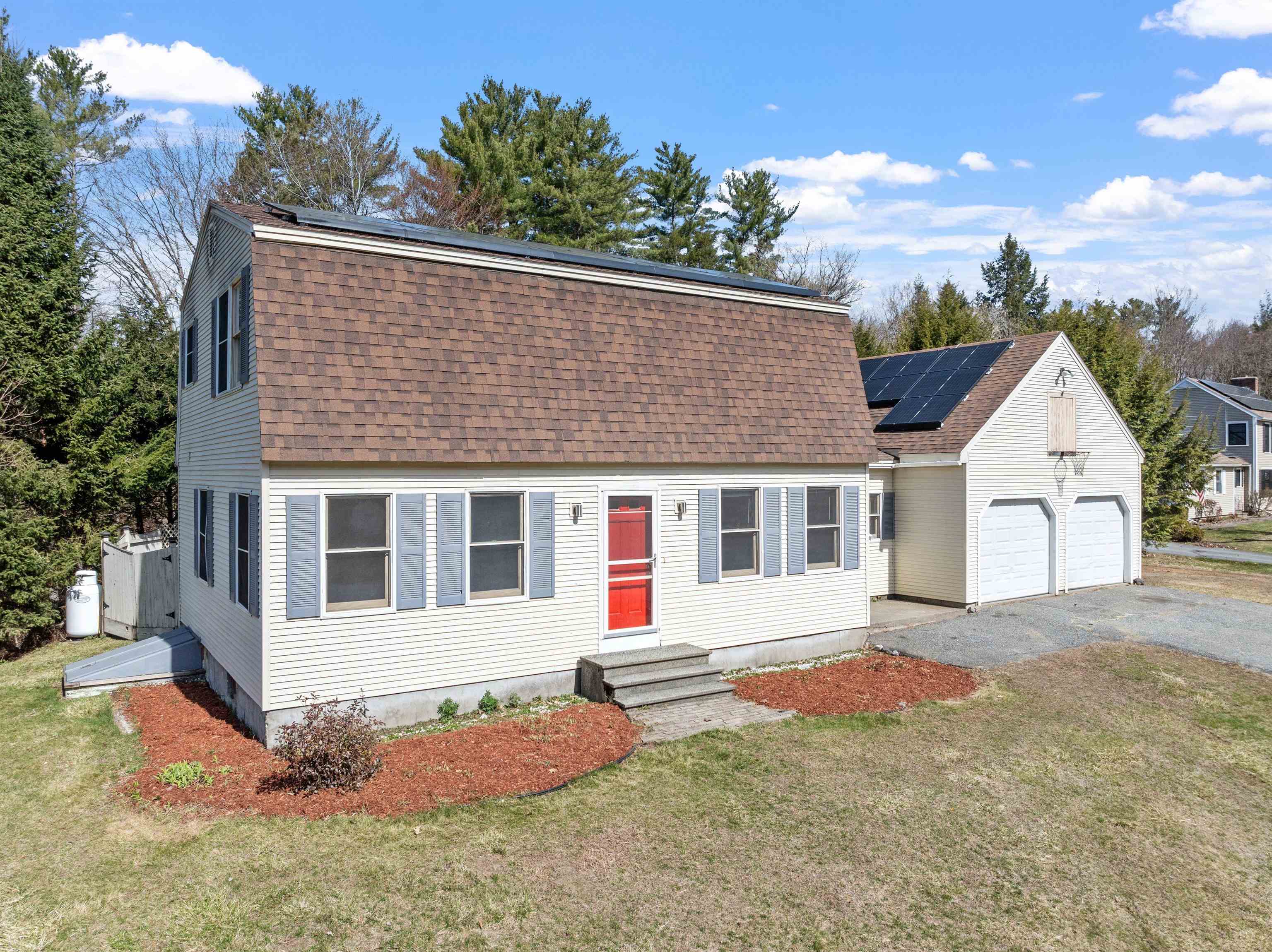 263 Colonial Drive
