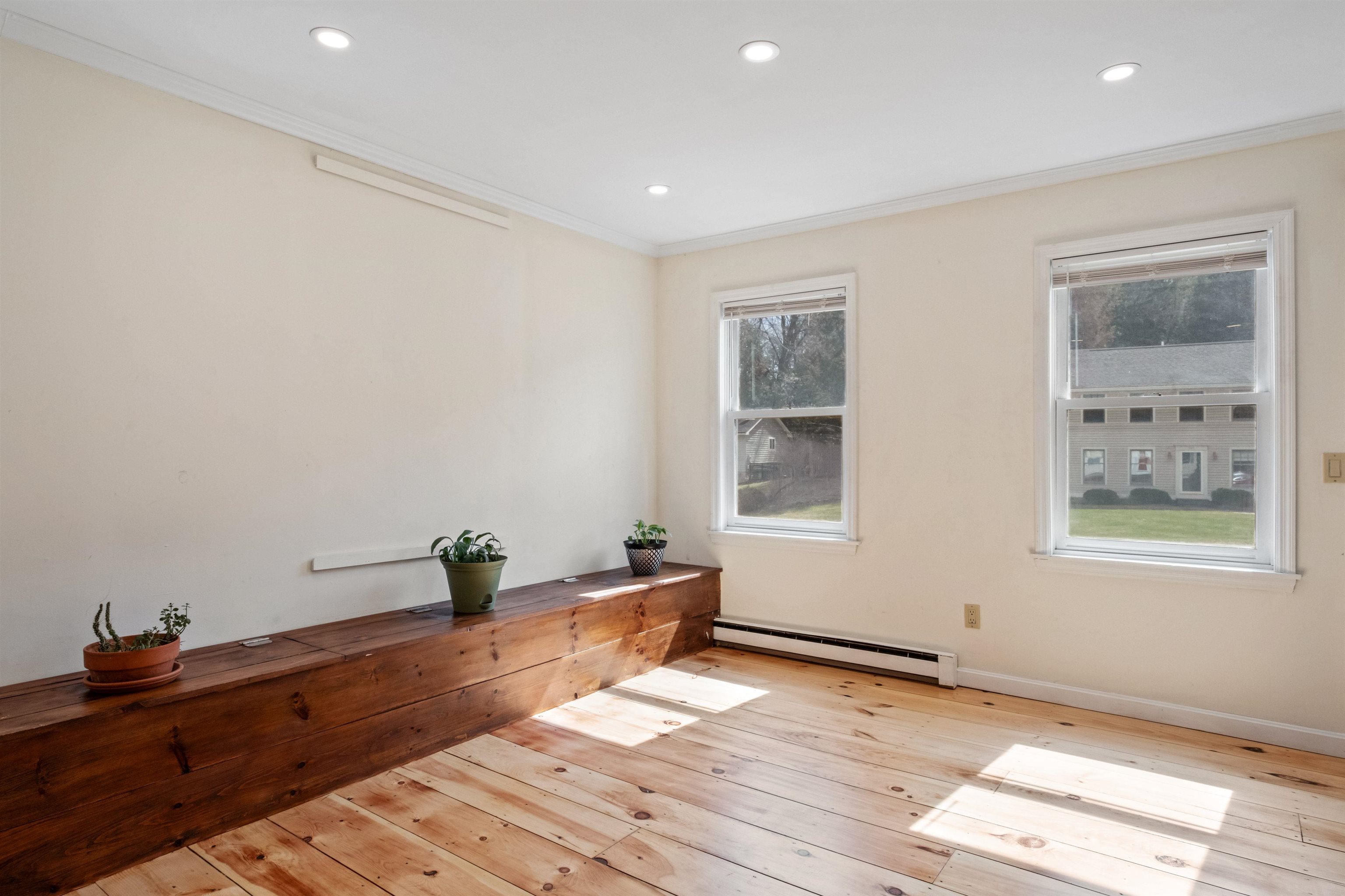 263 Colonial Drive