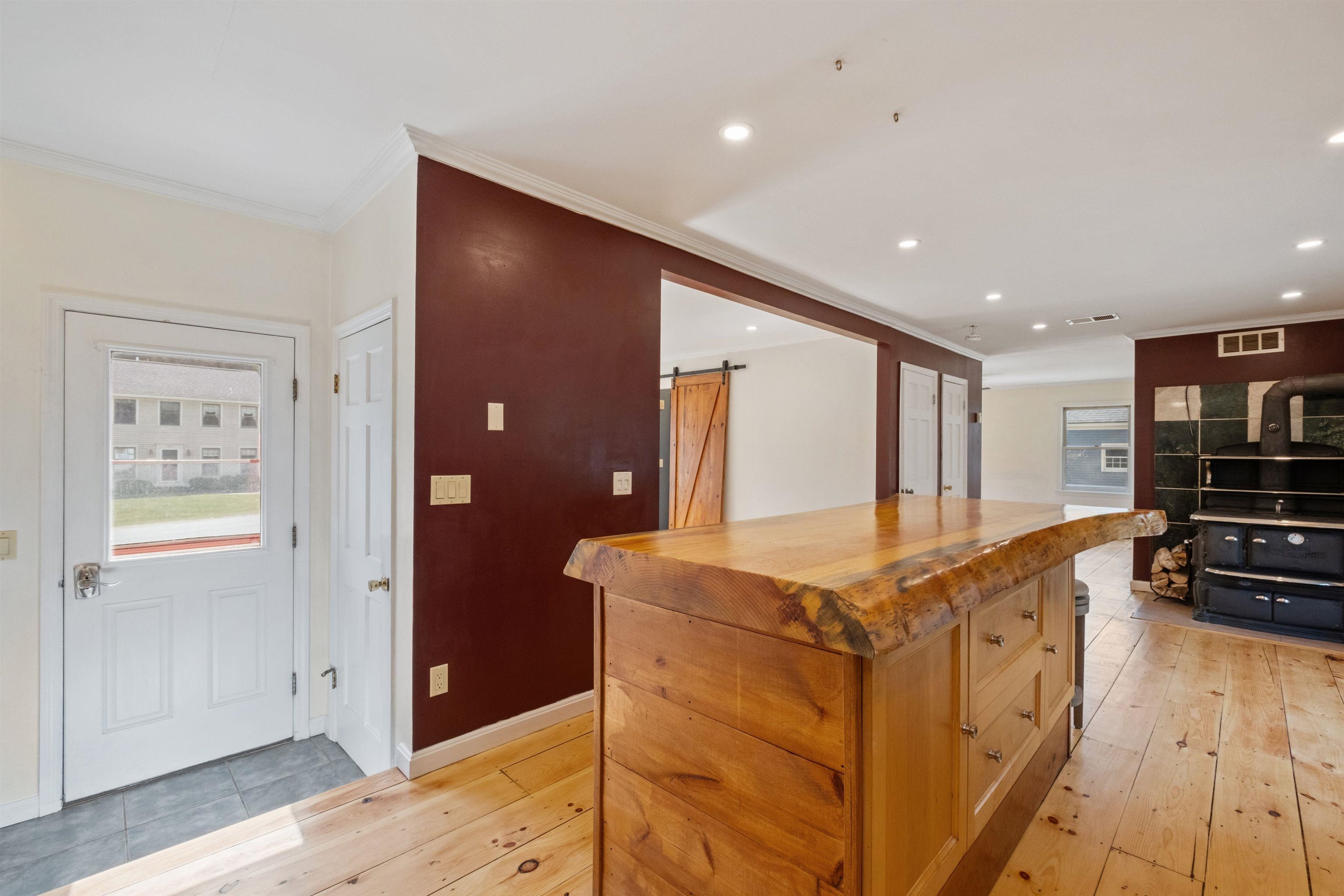 263 Colonial Drive