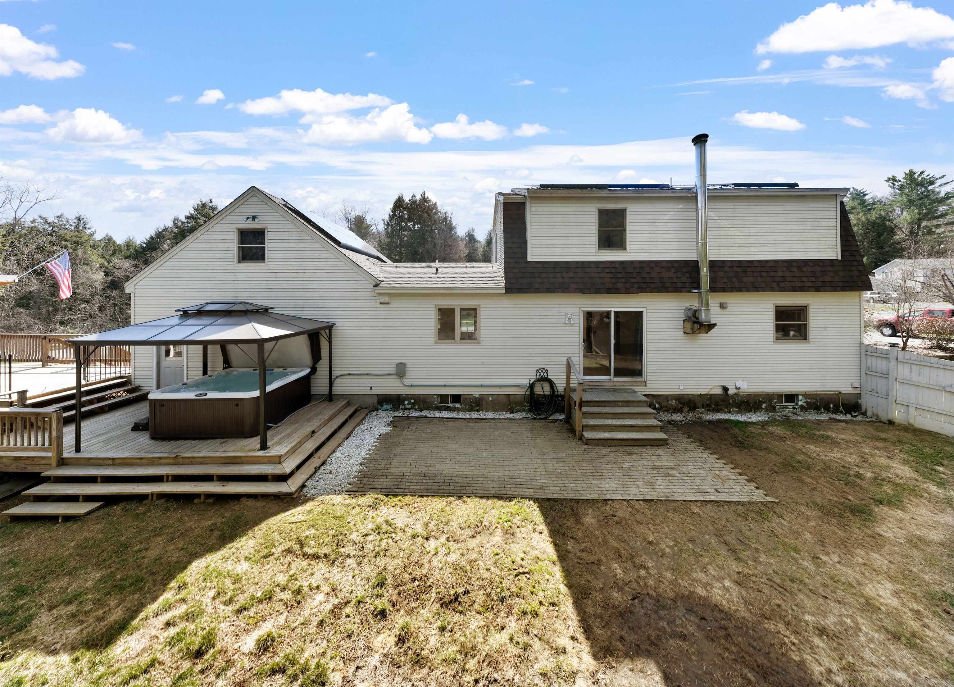 263 Colonial Drive