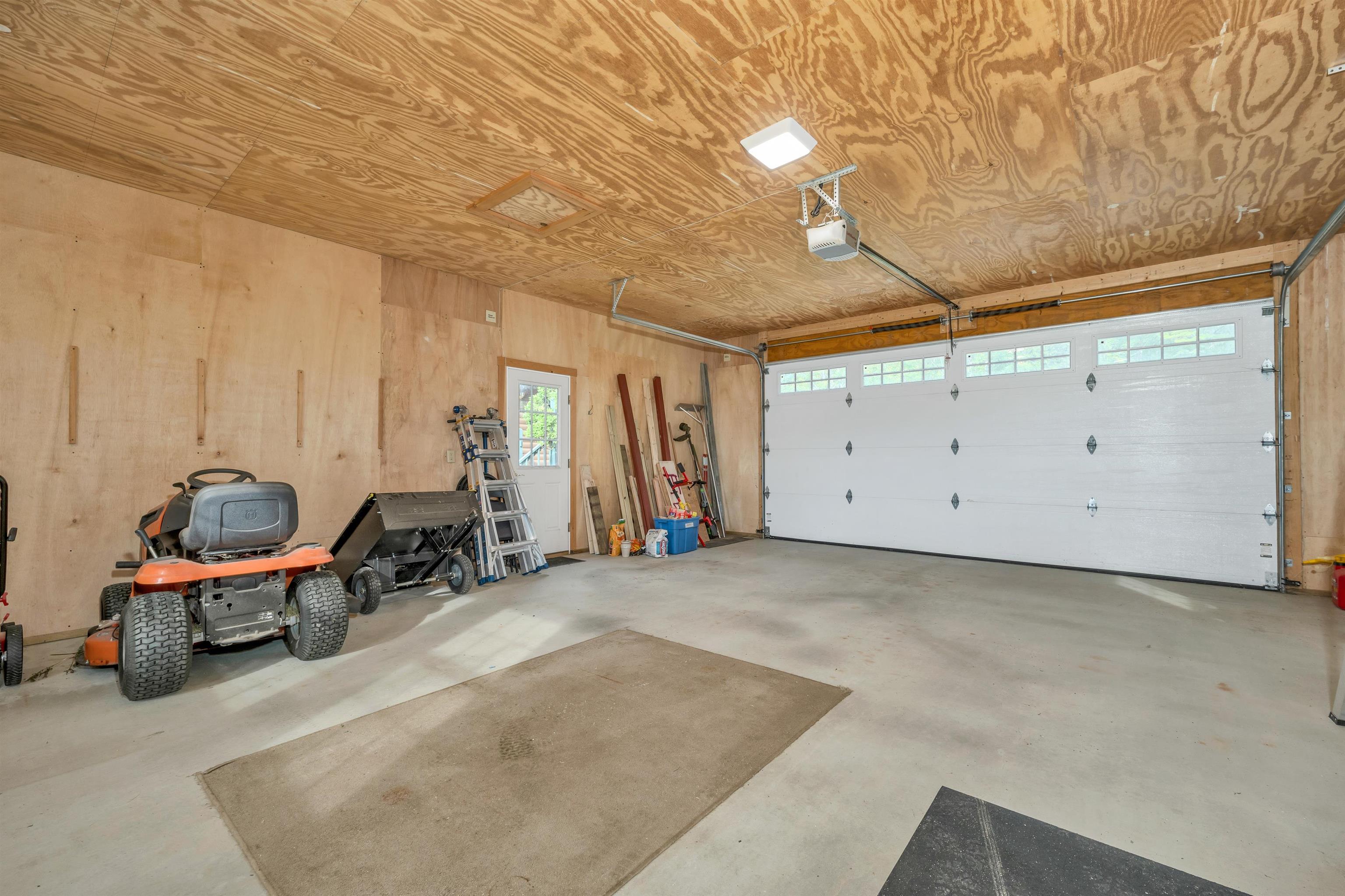 2283 Chase Hollow Road